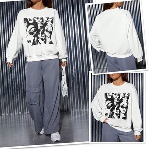 Figure Graphic Oversized Sweatshirt White and Black, Size US 6Petite